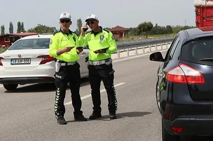 Bursa'da 1 haftada binlerce sürücüye ceza