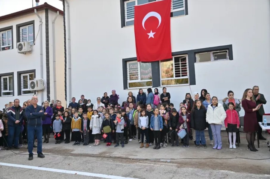 Şehit polis memurunun ismi, Manisa'daki ilkokulda yaşatılacak