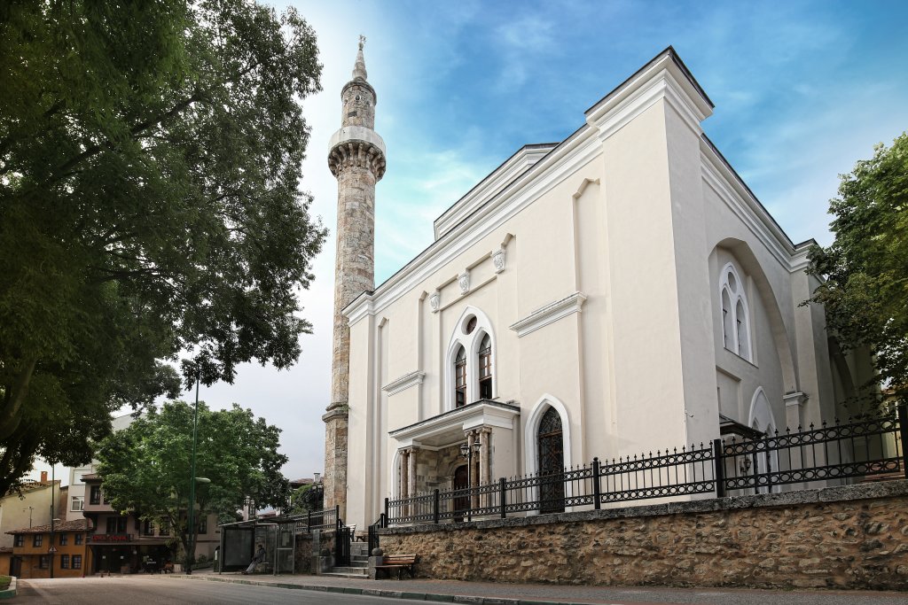 ŞEHADET CAMİ