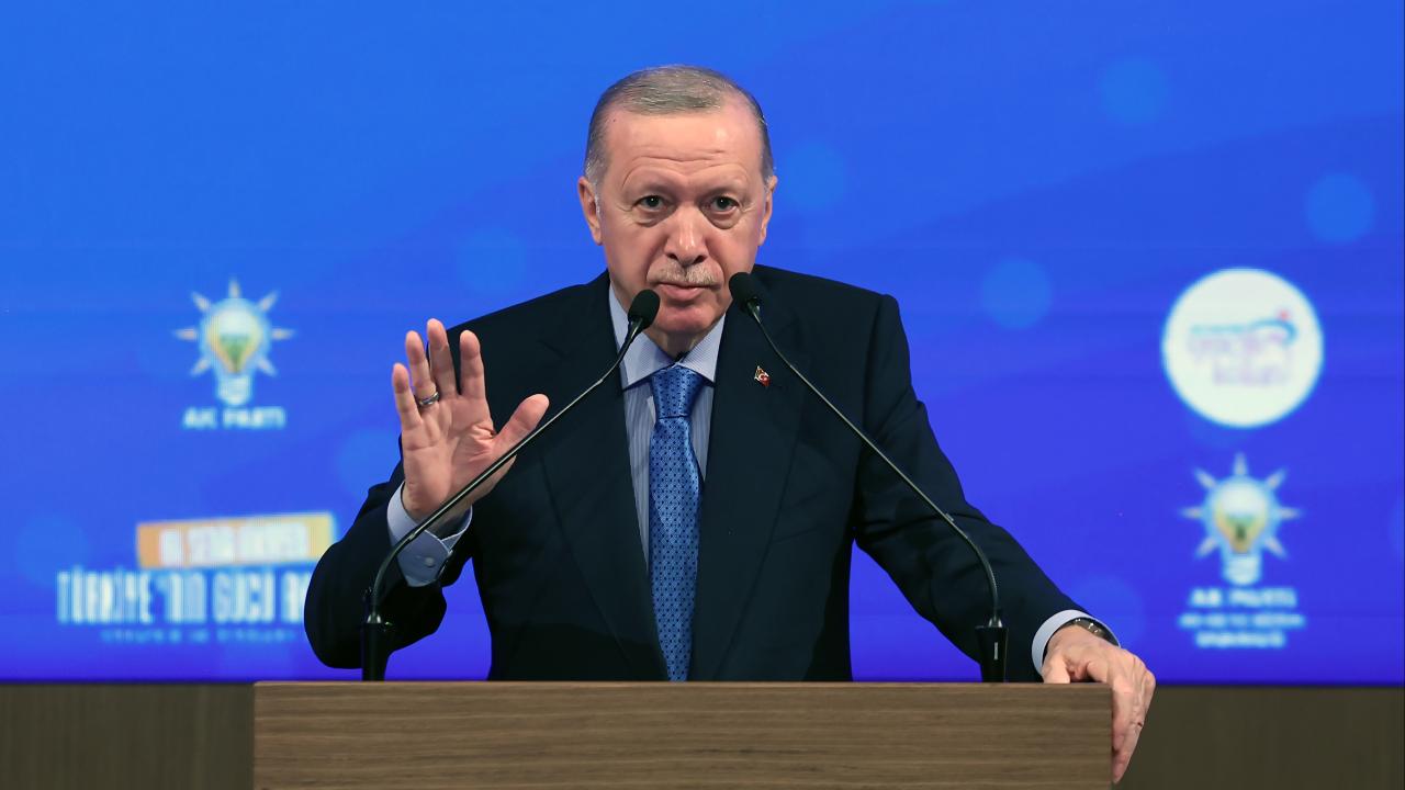 Cumhurbaşkanı Erdoğan: Belediyeler rüşvetçi çetelerden kurtulacak