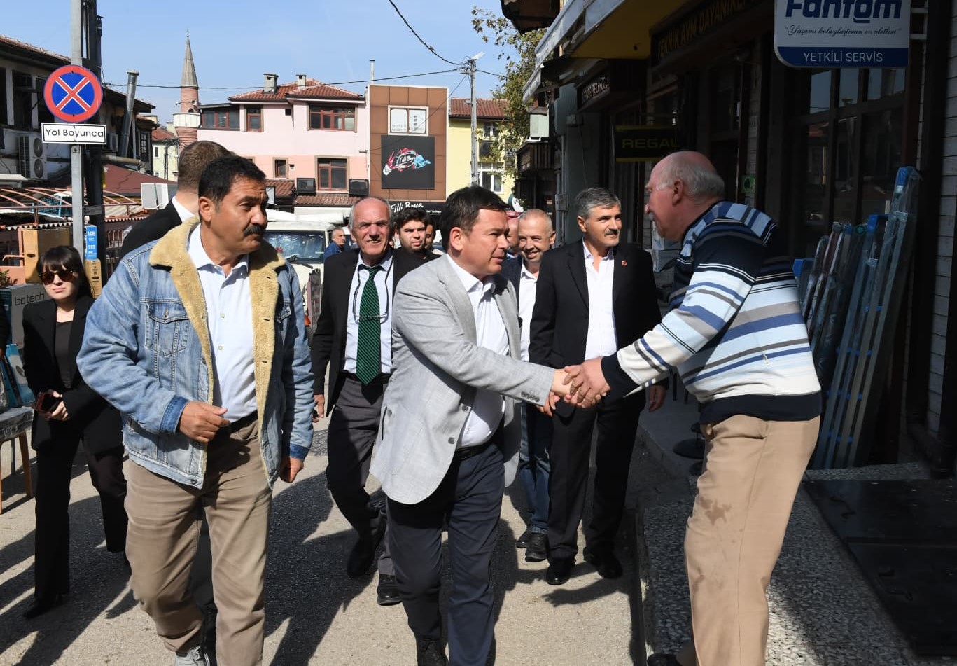 Başkan Aydın müjdeyi verdi Tahtakale köylü pazarı eski haline kavuşuyor