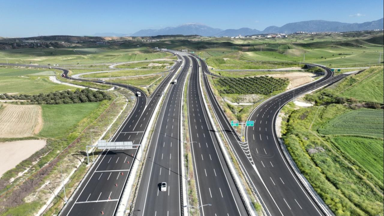 Ulaştırma yatırımlarına gelecek yıl 778,5 milyar lira harcanacak