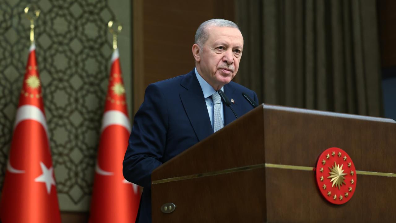 Cumhurbaşkanı Erdoğan'a 4 ülkenin büyükelçisinden güven mektubu