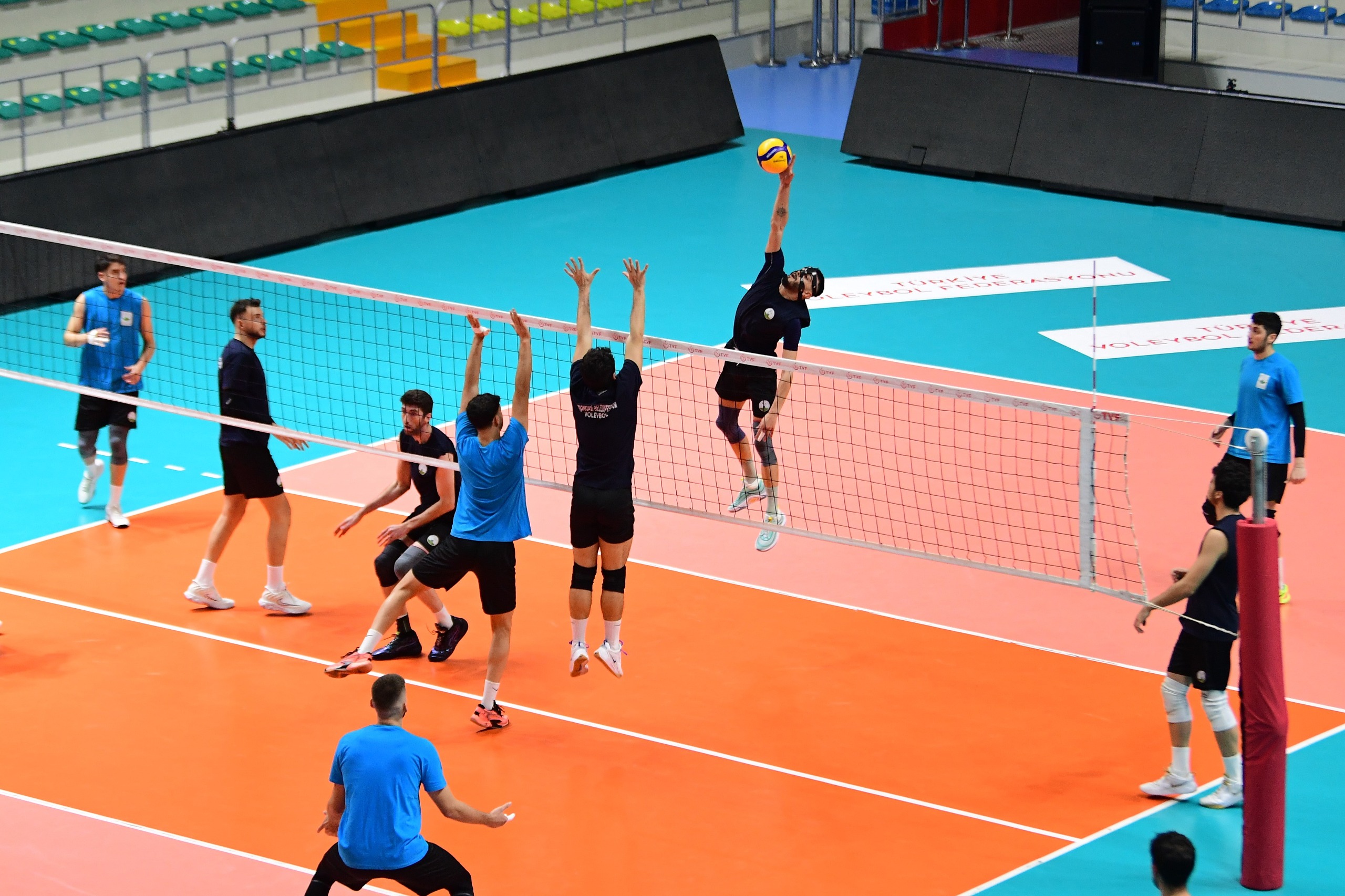 Osmangazi Belediyespor Voleybol (6)