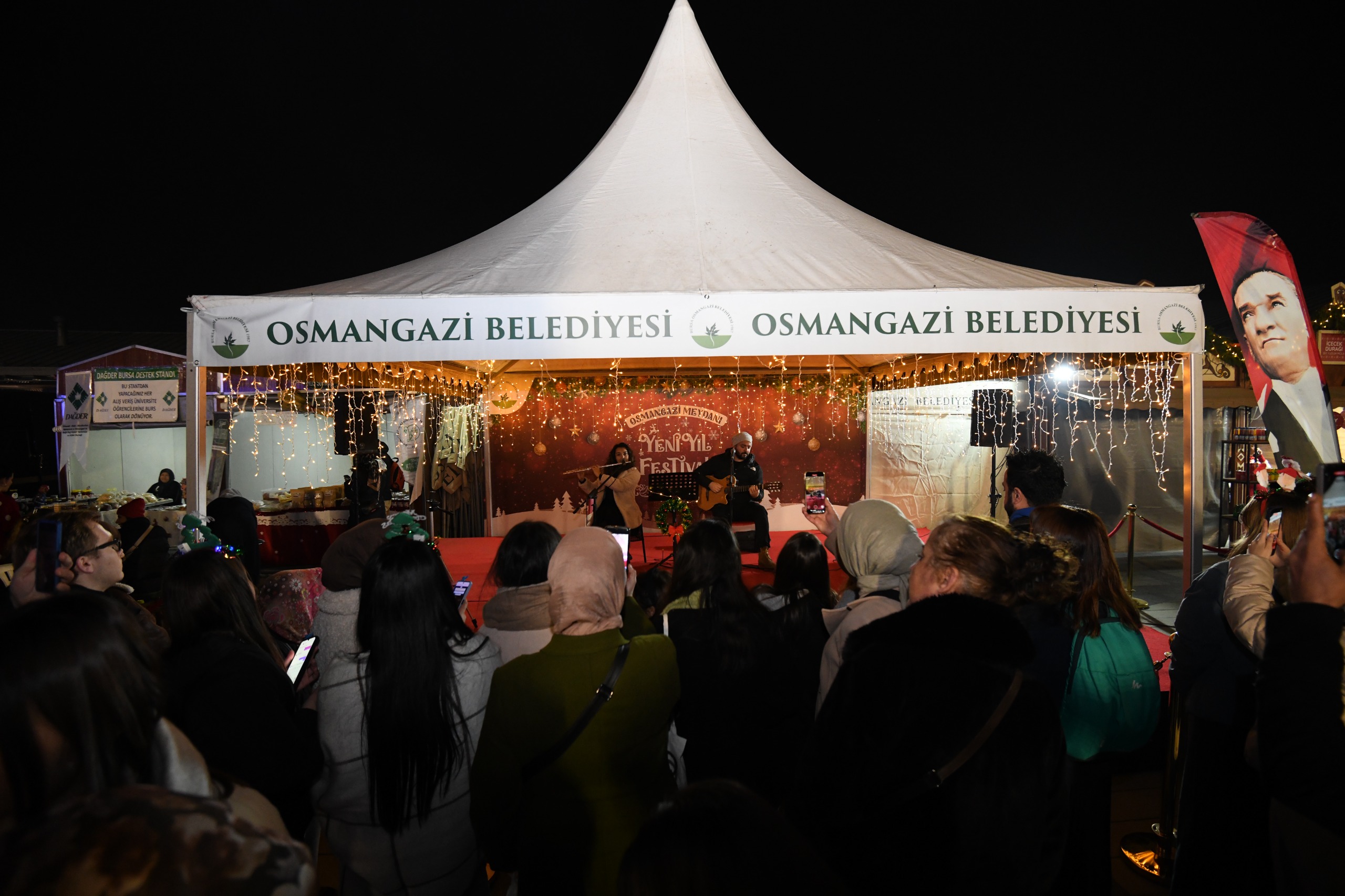 694923606Baee006449812-1