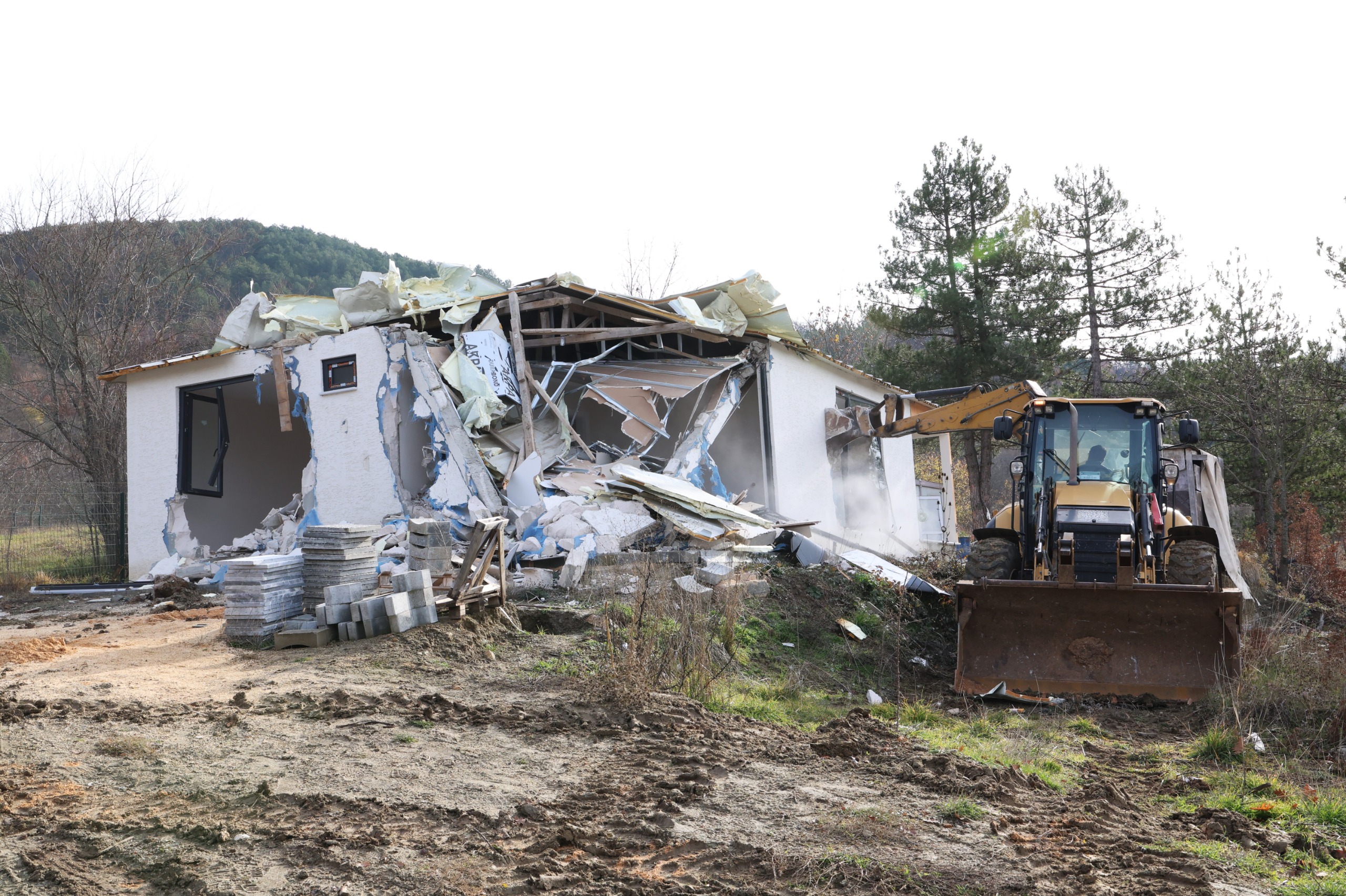 694Cd044B647B738732543