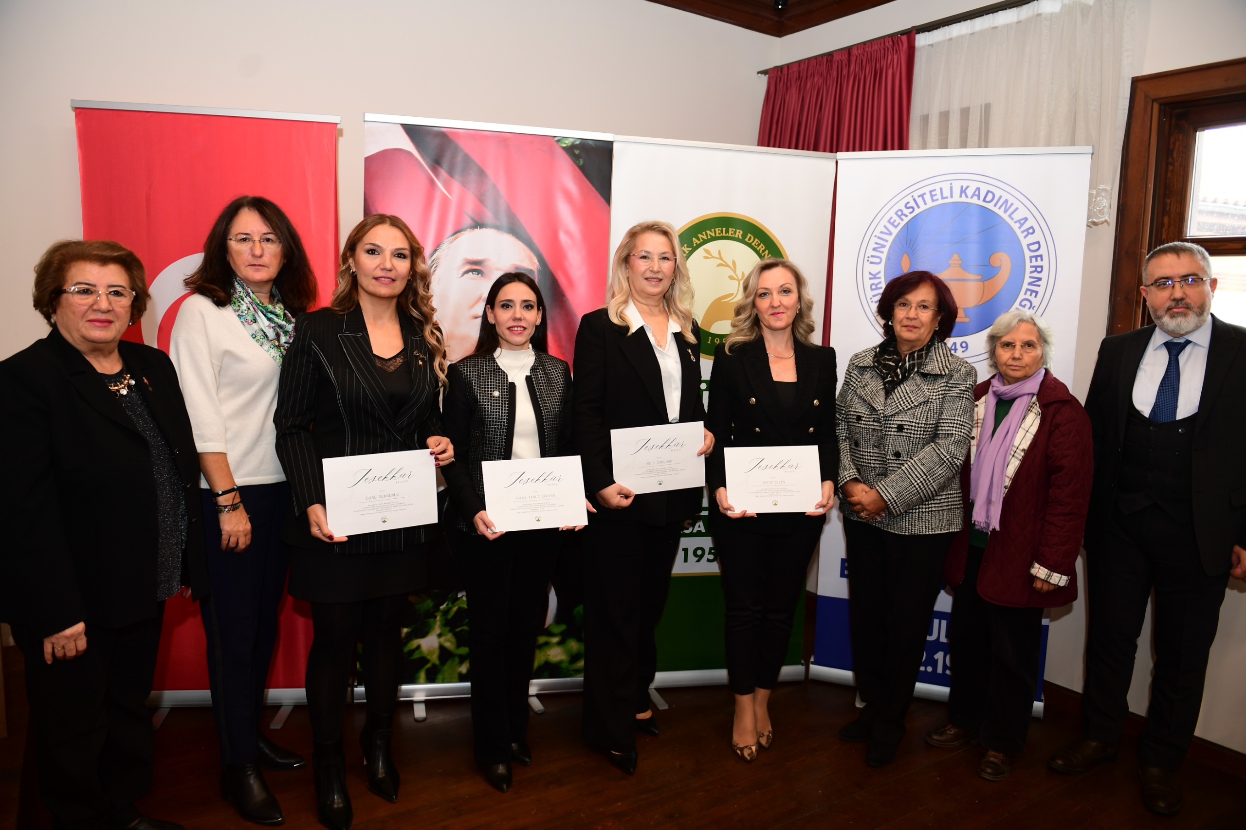 Cumhuriyetin Eğitimci İlk Kadın Milletvekilleri Paneli 5