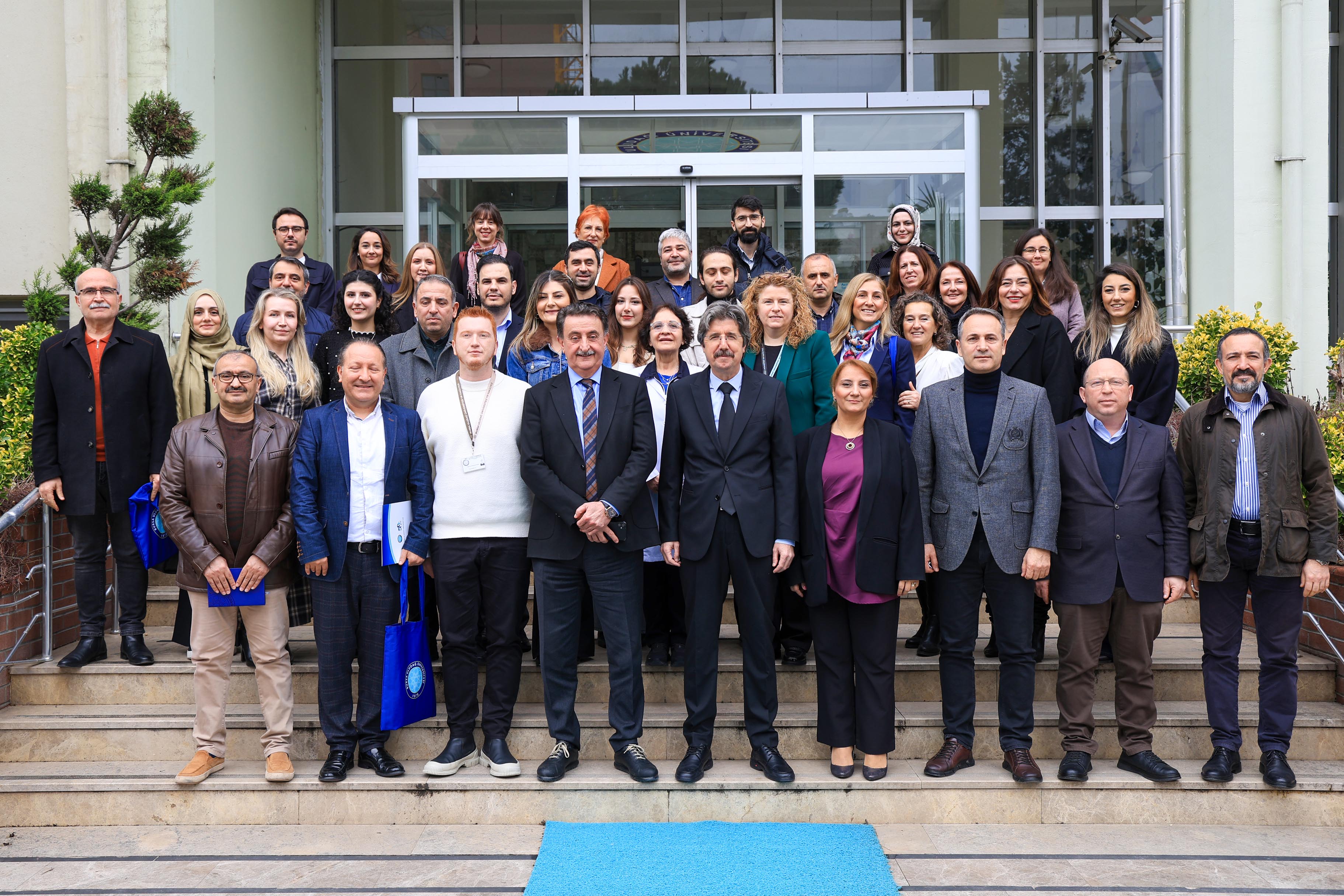 20260212101602573 B U U 8131