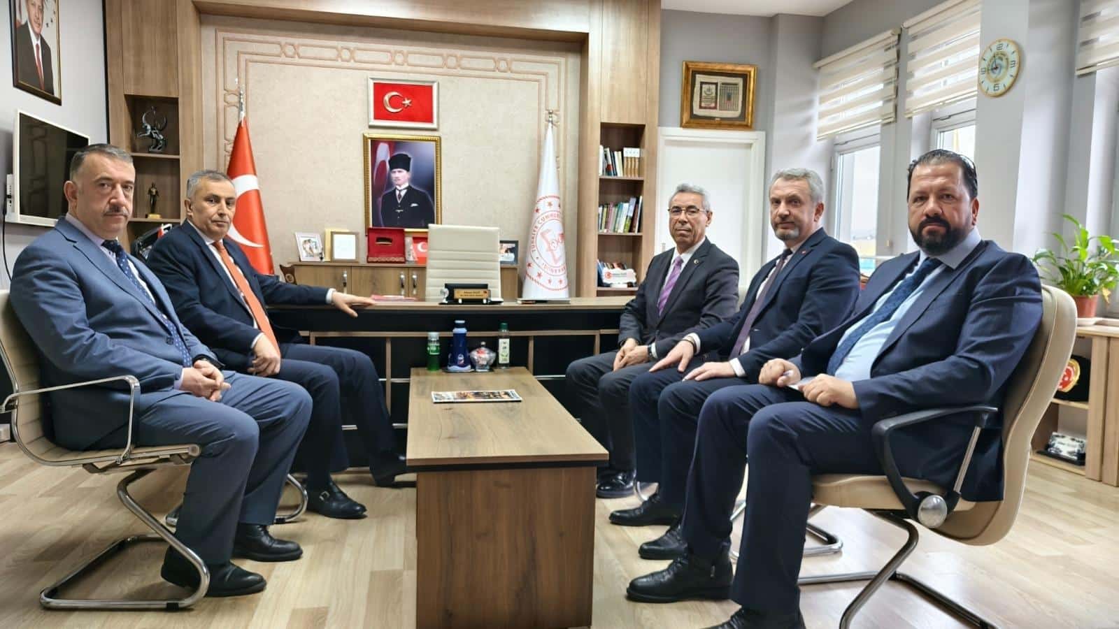 Fe2Bd5626D0B8Dd5Bfc4Efe1Ab7D98E8