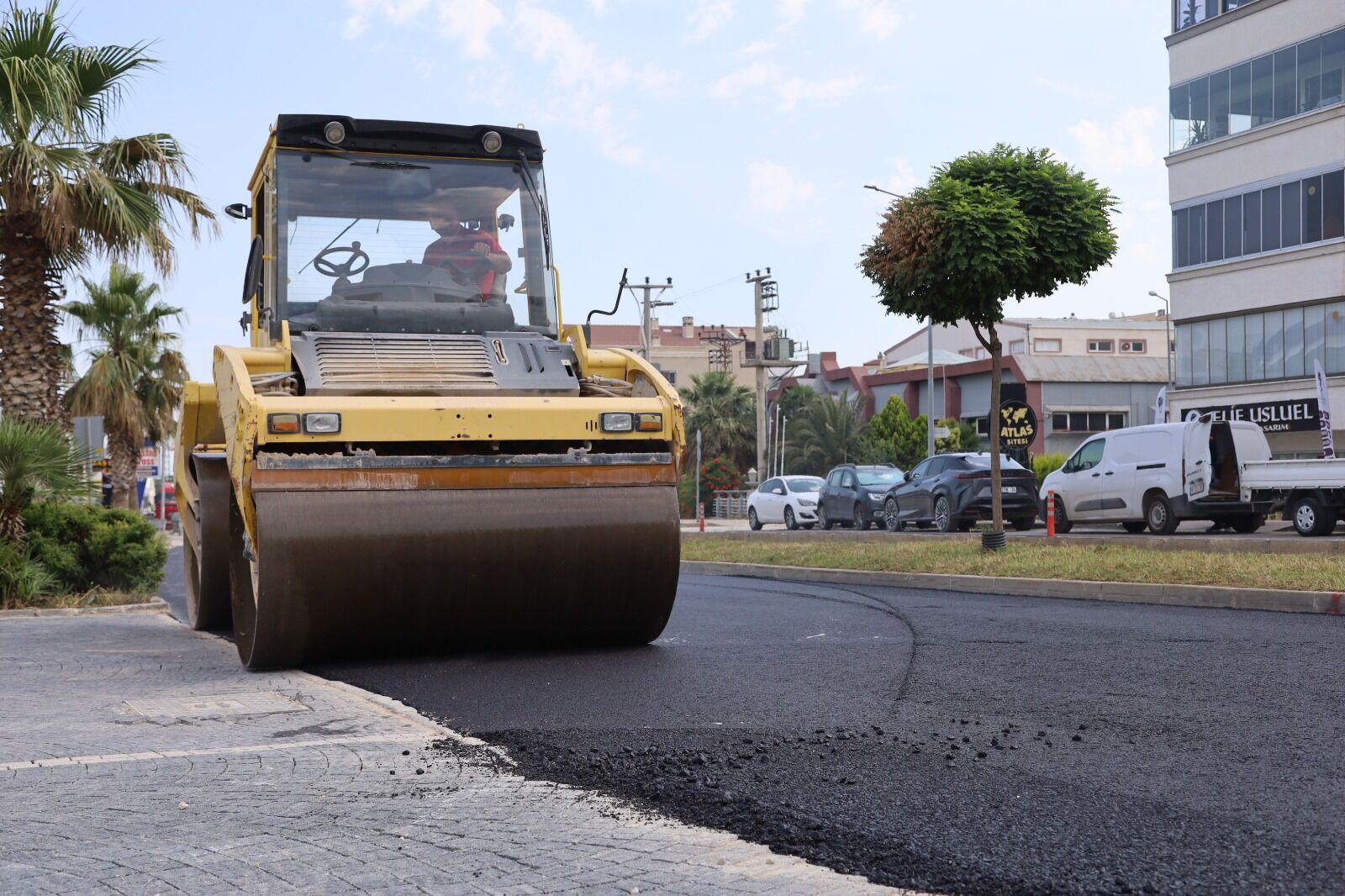 Demirci yolu caddesi yenileniyor!