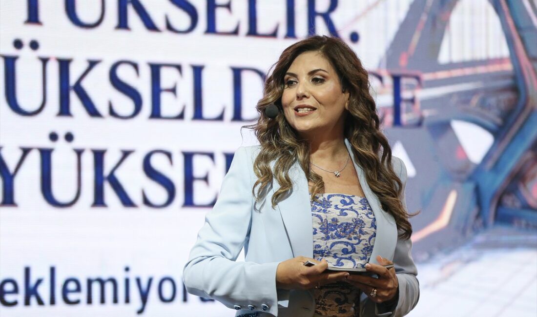 Bursa'da "mühendislik zekası" rüzgarı: Dünya Kadın Mühendisler Günü kutlandı