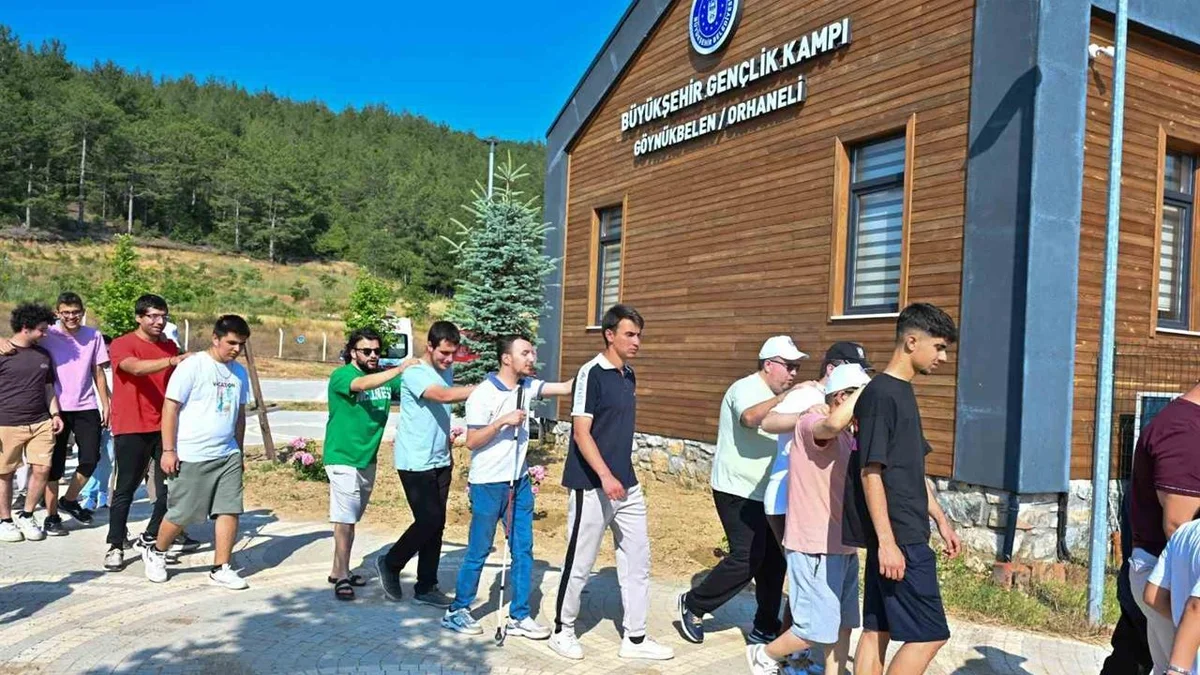 Bursa'da engelli gençlere yaz kampı