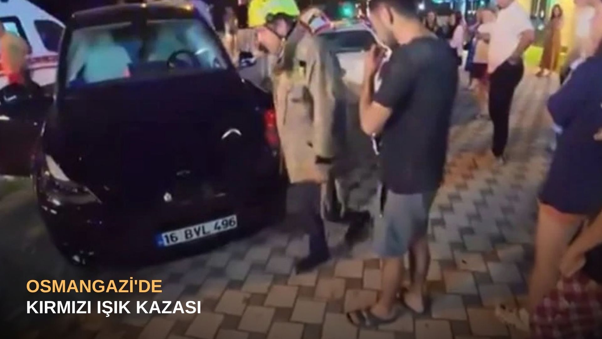 Osmangazi'de kırmızı ışık kazası