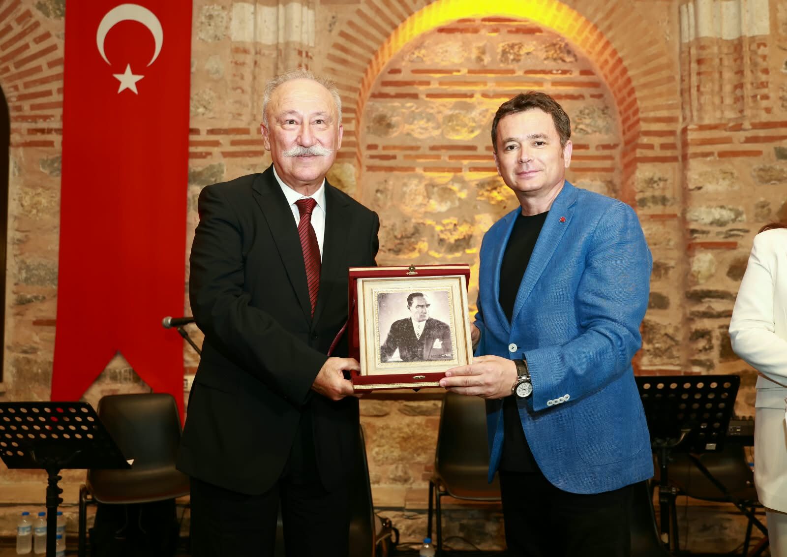 Bir Memleket Hikayesi (1)