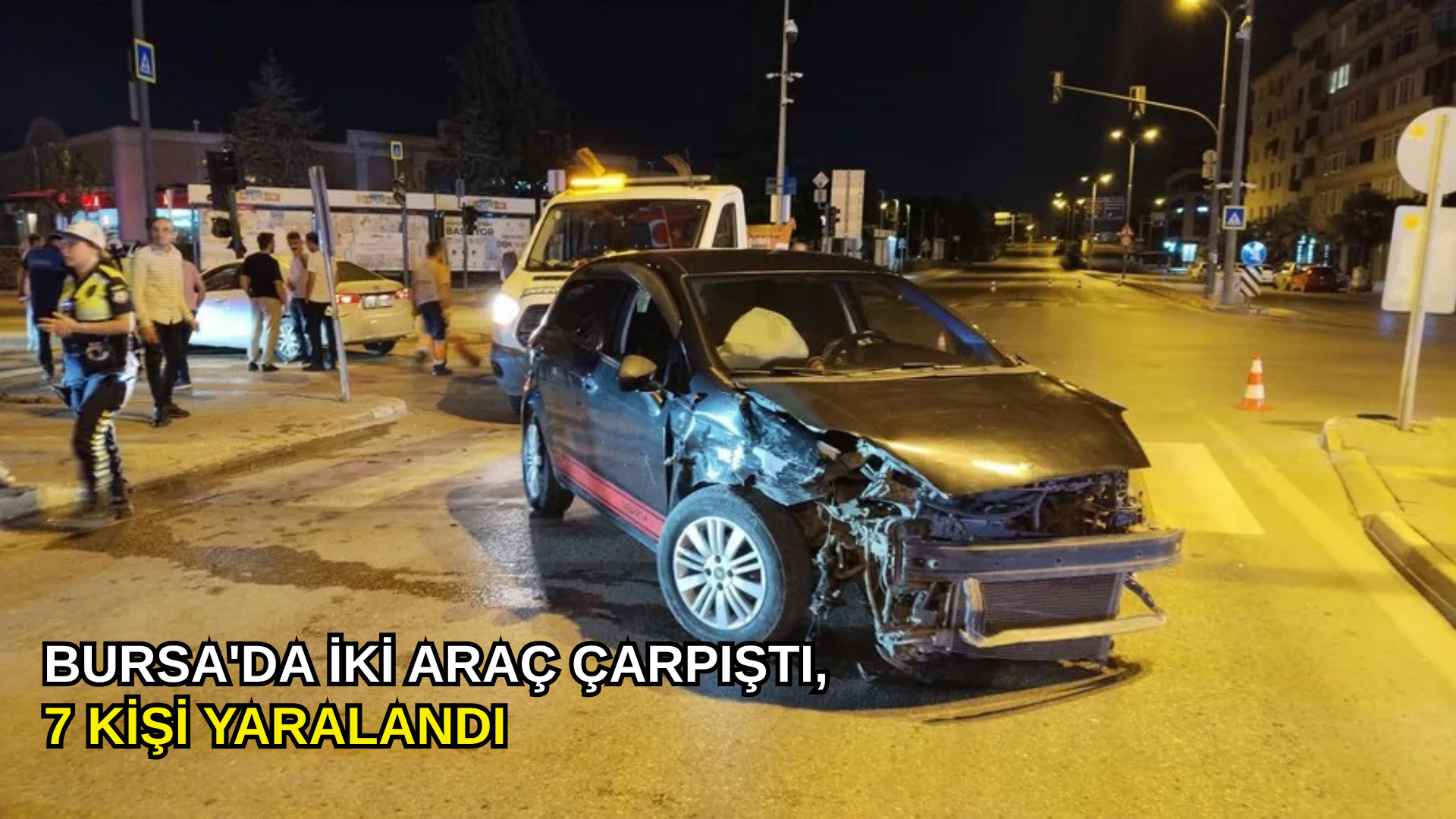 Bursa'da iki araç çarpıştı, 7 kişi yaralandı