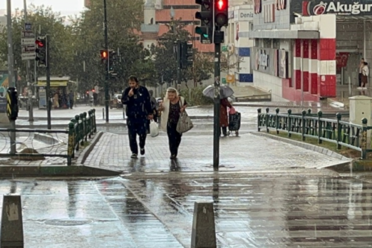 1853873 Bursa Da Hava Durumu Meteoroloji Guncel Tahmin Raporunu Paylasti 18 Ekim Cumartesi 68F2Bb13E158B