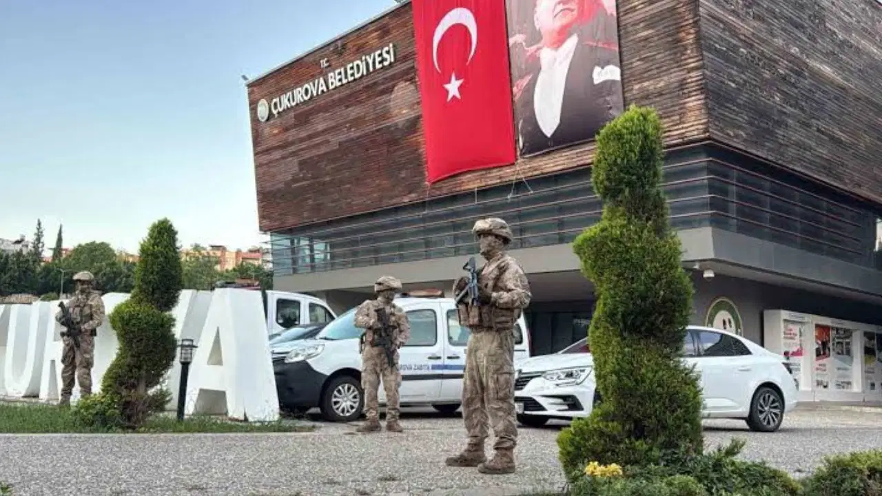 Adana’da Çukurova Belediyesi için harekete geçildi! Operasyon düzenlendi