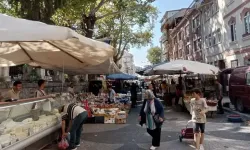 MURADİYE PAZARINA YOĞUN İLGİ!