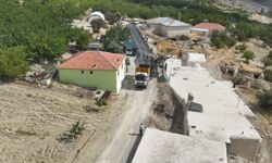 Malatya kırsalında yol ağları güçlenmeye devam ediyor