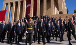 Devlet erkânı Anıtkabir’de