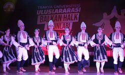 Uluslararası Balkan Halk Oyunları Festivali'ne muhteşem gala