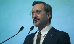 Fahrettin Altun: Fitne ve iftira silsilesi yolumuzdan geri çeviremeyecek