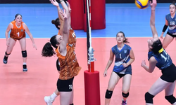 Voleybol maçında kadınlar sahada olacak