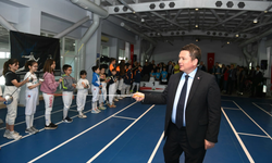 Osmangazi Belediyesi’nden Eskrime Destek