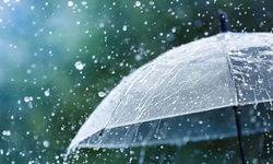 Meteoroloji ve AKOM’dan Uyarı: Şiddetli Yağış ve Fırtına Geliyor