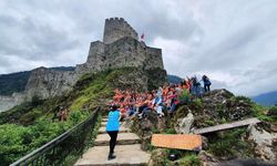 Türkiye "Gençlik Kampı Modeli" Azerbaycan'da uygulanacak