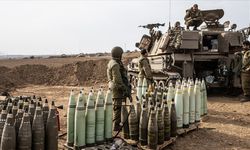Soykırımcı İsrail ordusu, tüm bölgelerdeki birliklerini takviye ettiğini duyurdu