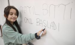Tatil bitti: Yeni eğitim öğretim yılı bugün başladı