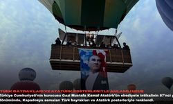 Türk bayrakları ve Atatürk posterleriyle anlamlı uçuş