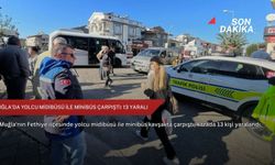 Muğla'da yolcu midibüsü ile minibüs çarpıştı: 13 yaralı
