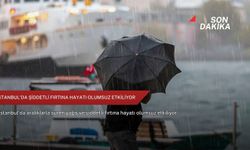 İstanbul'da şiddetli fırtına hayatı olumsuz etkiliyor