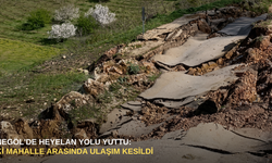 İnegöl'de heyelan yolu yuttu: İki mahalle arasında ulaşım kesildi