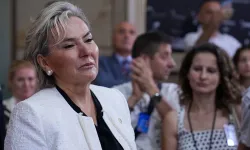CHP’den istifa eden Nimet Özdemir, AKP Grup toplantısı’nda!