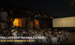 Mollafenari Mahallesi'nde Açık Hava Sineması Keyfi