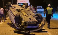 İnegöl'de otomobil takla attı, 2 yaralı