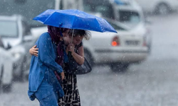 Bursa yağışlı bir sabaha merhaba dedi