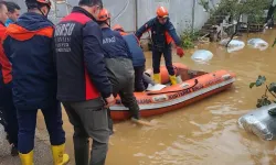 Bursa’da şiddetli yağış sonrası ekipler harekete geçti