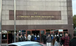 Etimesgut Belediyesi operasyonunda arama ve el koyma işlemleri sürüyor