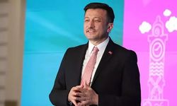 Hamza Dağ: Kadınlara Anne İzmirim Kart