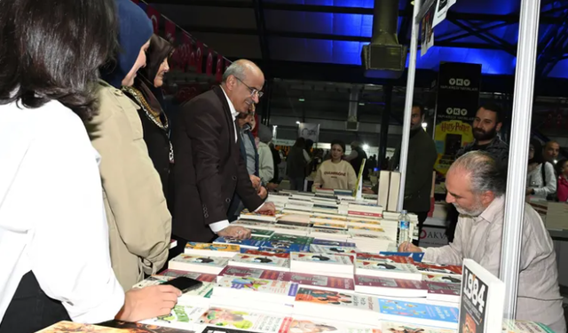 Anadolu Kitap ve Kültür Fuarı'nı binlerce vatandaş ziyaret etti