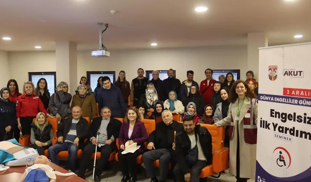 İzmit Belediyesi, Engelsiz ilk yardım semineri düzenledi