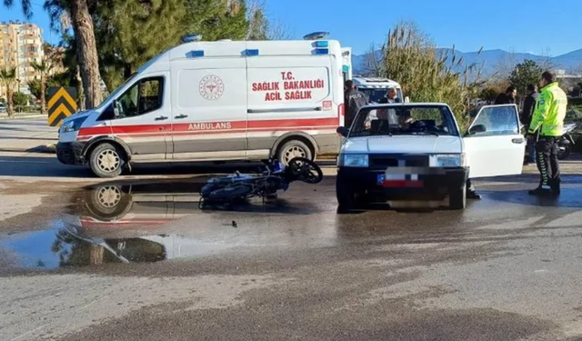 Antalya Kumluca'da trafik kazası: 1 Yaralı