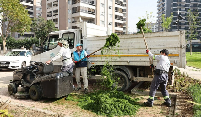 Nilüfer’in parklarında bahar temizliği