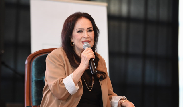 Türkan Şoray'a Osmangazi’de Sevgi Seli