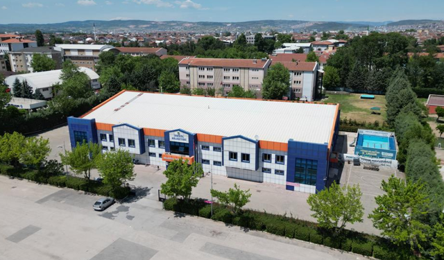 İnegöl Belediyesi’nden Gençlere Destek