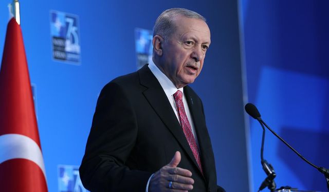 Cumhurbaşkanı Erdoğan'dan Lahey'de dipomasi trafiği